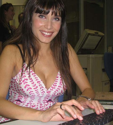 Pilar Rubio se pasa a Tele 5 en 2010
