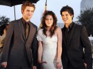 Robert Pattinson, Kristen Stewart y Taylor Lautner agradecen el apoyo de sus fans a Luna Nueva en Twitter