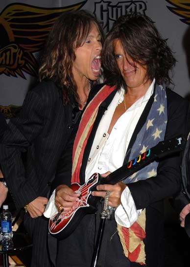 Steven Tyler, sigue la duda sobre su permanencia en Aerosmith