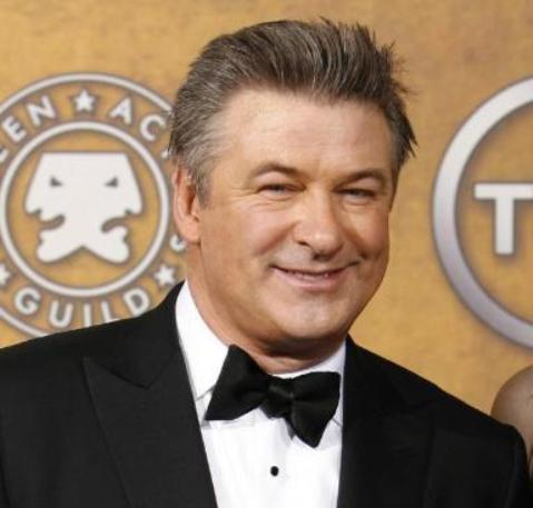 Alec Baldwin se defiende de las acusaciones de homofobia