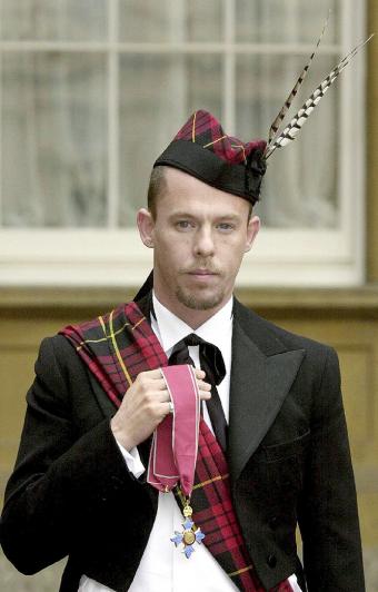 Aparece muerto el diseñador Alexander McQueen