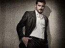 Iker Casillas, muy guapo y elegante en FHM