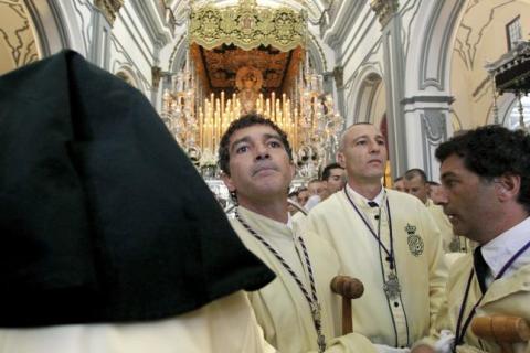 Antonio Banderas cumple con la tradición en Semana Santa