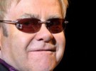 Elton John revela el suicidio de un ex amante