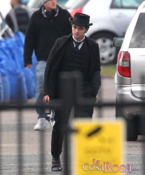 Robert Pattinson, muy concentrado en el rodaje de Bel Ami