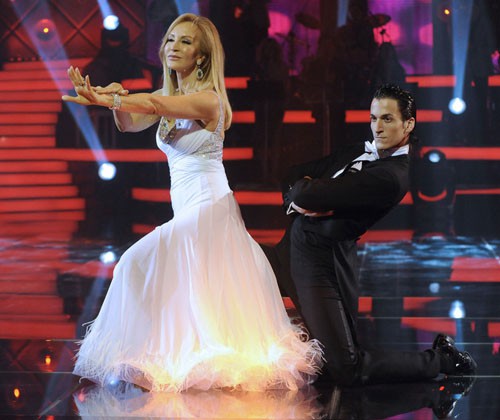 La amistad entre Belén Esteban y Carmen Lomana acaba en ¡Más que baile!