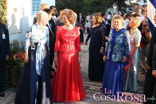 Reina Sofía, Irene de Grecia y Margarita de Dinamarca en la boda de Nicolás de Grecia
