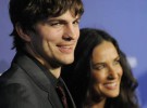 Ashton Kutcher asegura en Twitter su fidelidad a Demi Moore