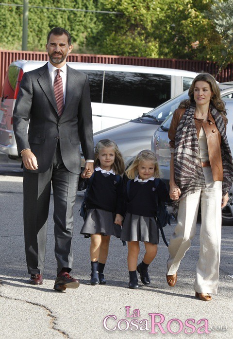 Leonor y Sofía comienzan el curso escolar en el día que Letizia cumple años