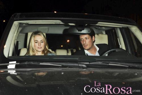 Luis Medina sigue su relación con la rica heredera Amanda Hearst