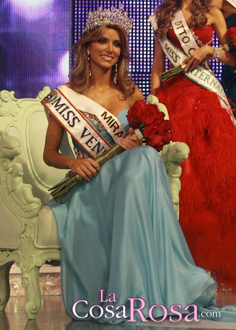 Vanessa Goncalves, fue coronada Miss Venezuela 2010