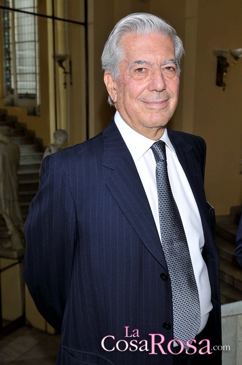 Mario Vargas Llosa galardonado con el  Nobel de Literatura