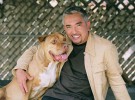 Cesar Millan, el encantador de perros, denunciado por un trabajador de su empresa
