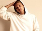 Chris Brown pierde los papeles en un programa de televisión