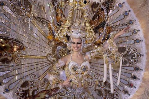 Naomi Cabrera reina del Carnaval de Tenerife