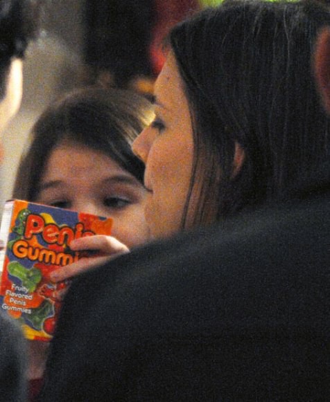 Suri Cruise y sus caramelos