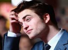 Robert Pattinson cumple 25 años deseando terminar con Crepúsculo