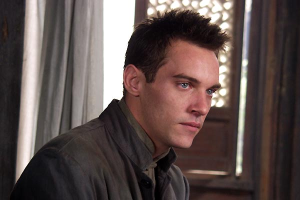 Jonathan Rhys Meyers desmiente intento de suicidio