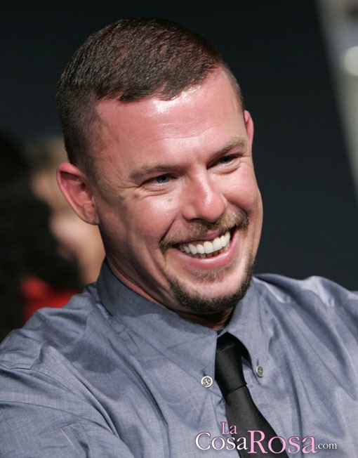 Alexander McQueen, un libro desvela el motivo de su suicidio