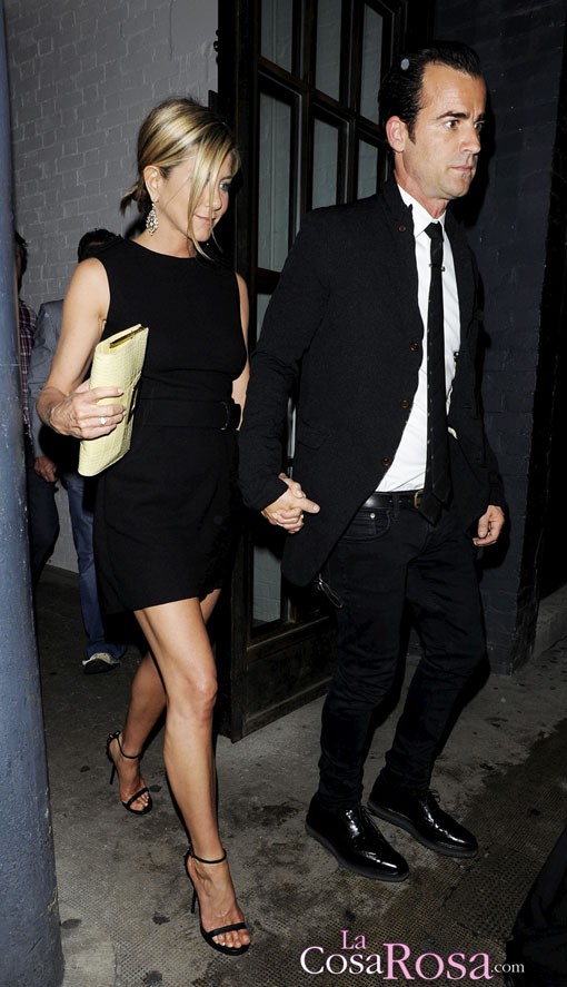 Jennifer Aniston, feliz con su novio en Londres