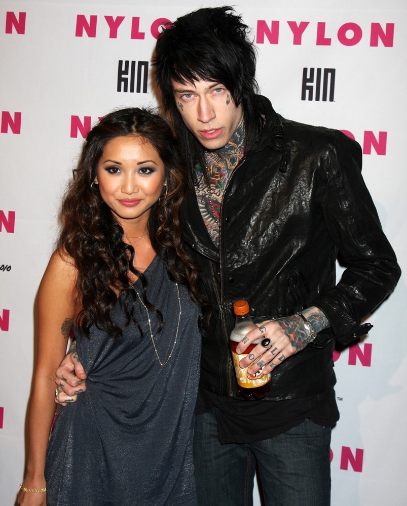 Brenda Song y Trace Cyrus esperan un hijo