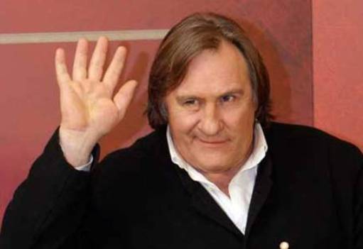 Gerard Depardieu, última versión de su incidente en el avión