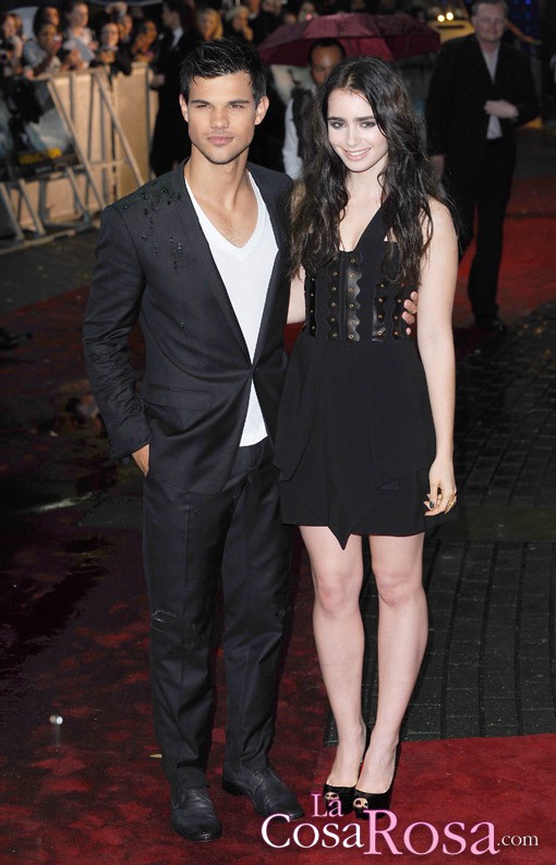 Taylor Lautner y Lily Collins, muy profesionales en Londres