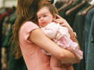 Victoria Beckham lleva de tiendas a Baby Harper