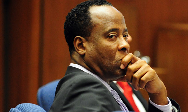 Conrad Murray saldrá en libertad en octubre