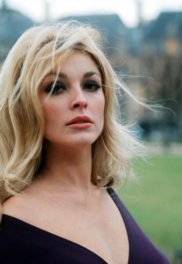 Sharon Tate, se subasta un  anillo de la actriz