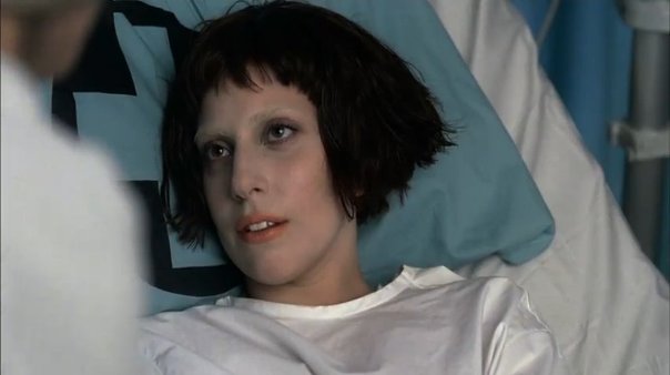 Lady Gaga estrena el videoclip de Marry the night