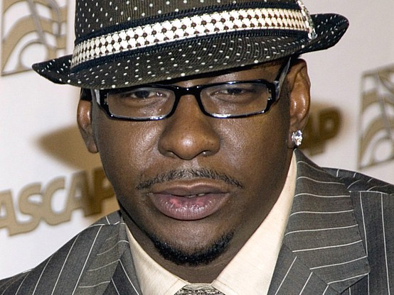 Bobby Brown ha sido invitado oficialmente al funeral por Whitney Houston