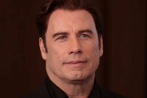 John Travolta, uno de sus denunciantes le propone un acuerdo económico