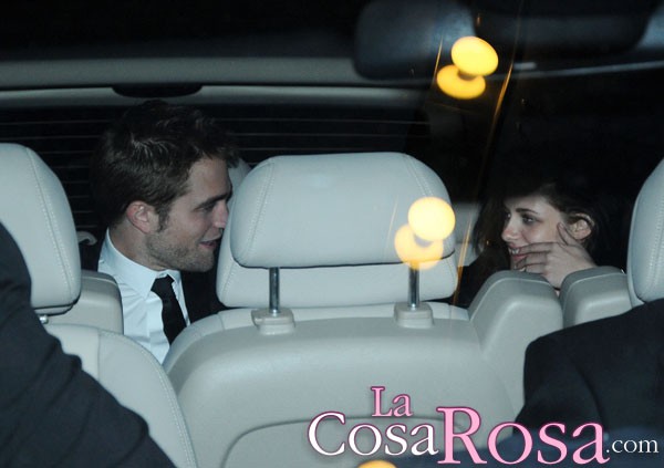 Robert Pattinson y Kristen Stewart desatan su pasión en Cannes