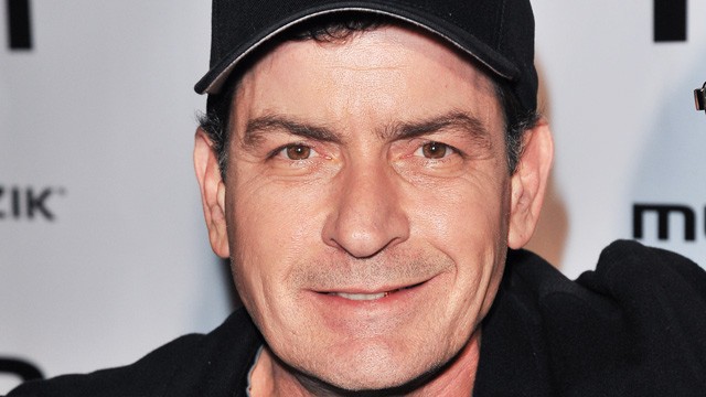 Charlie Sheen, sus vecinos temen nuevos escándalos