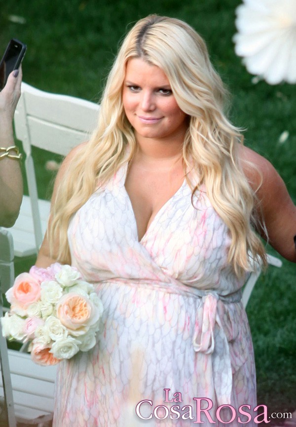 A Jessica Simpson le cuesta perder peso tras ser madre