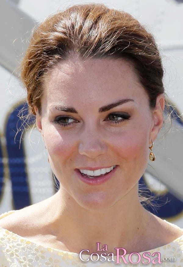 La justicia francesa obliga a Closer a entregar las fotos del topless de Kate Middleton a la familia real