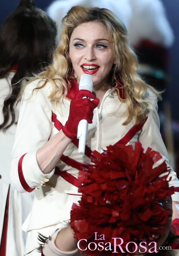 Madonna llama a musulmán negro en la Casa Blanca a Obama