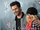 Adam Levine vuelve a defender a Christina Aguilera