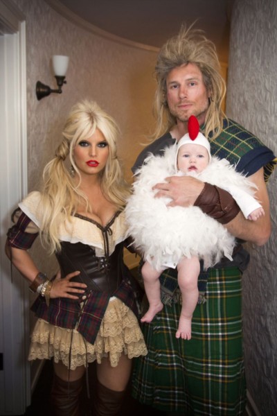 Jessica Simpson celebra Halloween con 27 kilos menos