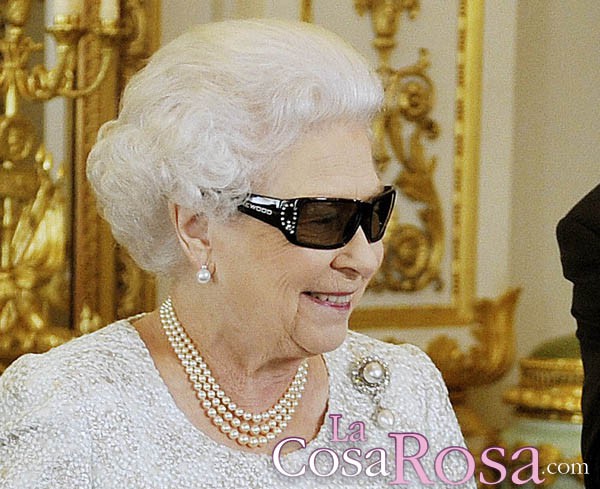 La reina Elizabeth se apunta a la moda 3D