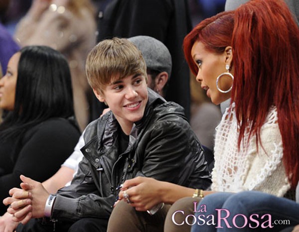 Justin Bieber le pide una cita a Rihanna y es rechazado