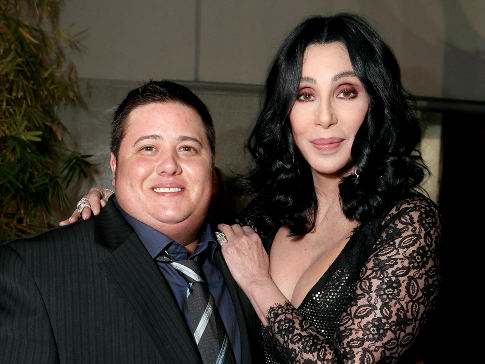 Chaz Bono y Cher no se dirigen la palabra