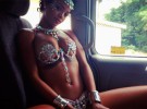 Rihanna, casi desnuda y desinhibida en Barbados