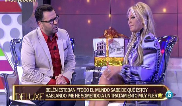 Belén Esteban reaparece con kilos de más, rollitos de verano y hablando de Andreíta