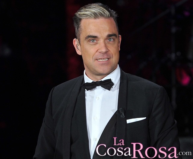 Robbie Williams planea pasar por el bisturí