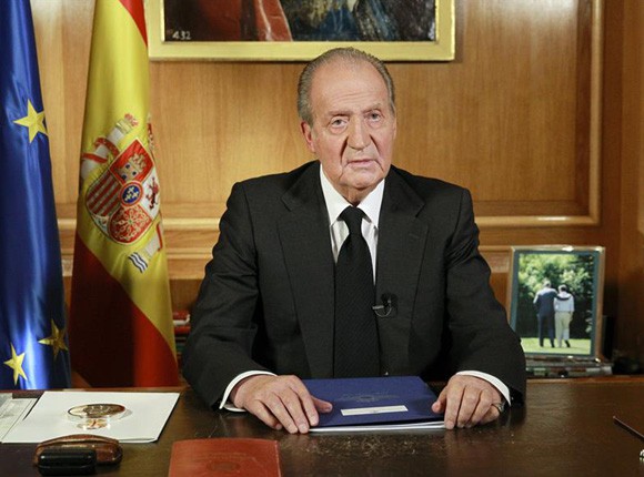 El Rey siente un dolor grande tras la muerte de Adolfo Suárez