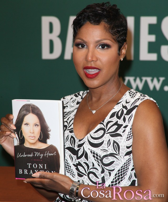 Toni Braxton pensó que el autismo de su hijo era un castigo divino