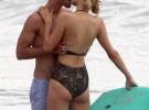 Paris Hilton se besa con un chico que no es River Viiperi