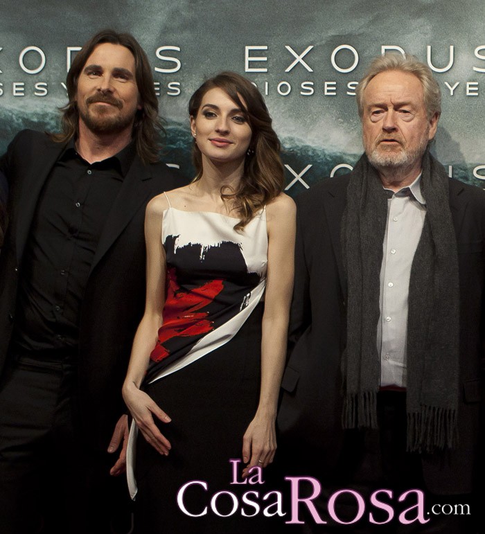 María Valverde presenta Exodus en Madrid junto a Christian Bale y Ridley Scott